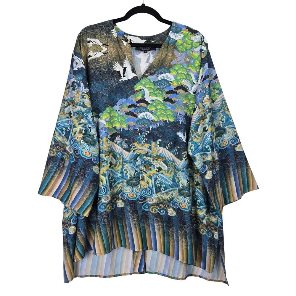 Elegant Blue Patterned Women's Blouse - Picture 2 of 9